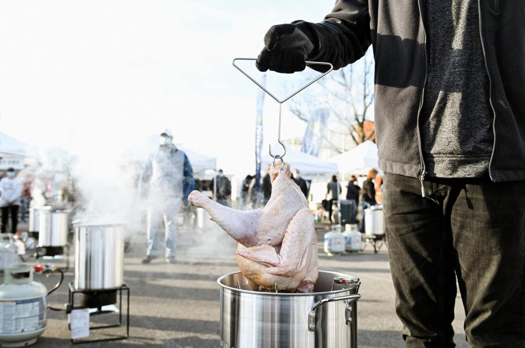 Frying a turkey this Thanksgiving? Here are some tips to stay safe