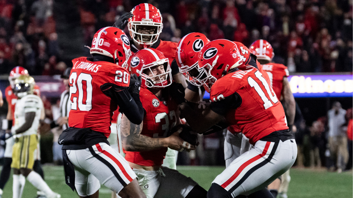  Georgia's 8OT win likely secures CFP fate; Texas A&M vs. Texas tops slate of regular-season finales 