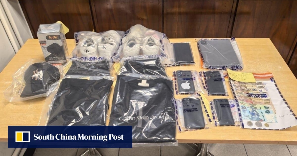 Hong Kong police arrest boy, 14, over collecting cash in HK$550,000 phone scam