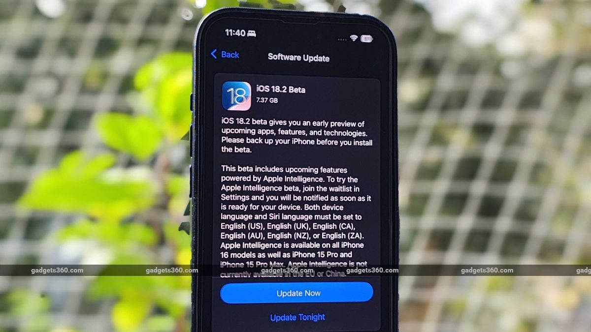 iOS 18.2 Developer Beta 1 With Image Playground, ChatGPT Integration, More AI Features Rolls Out