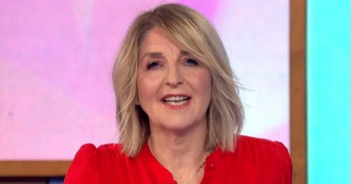 ITV Loose Women's Kaye Adams halts show with 'huge announcement'