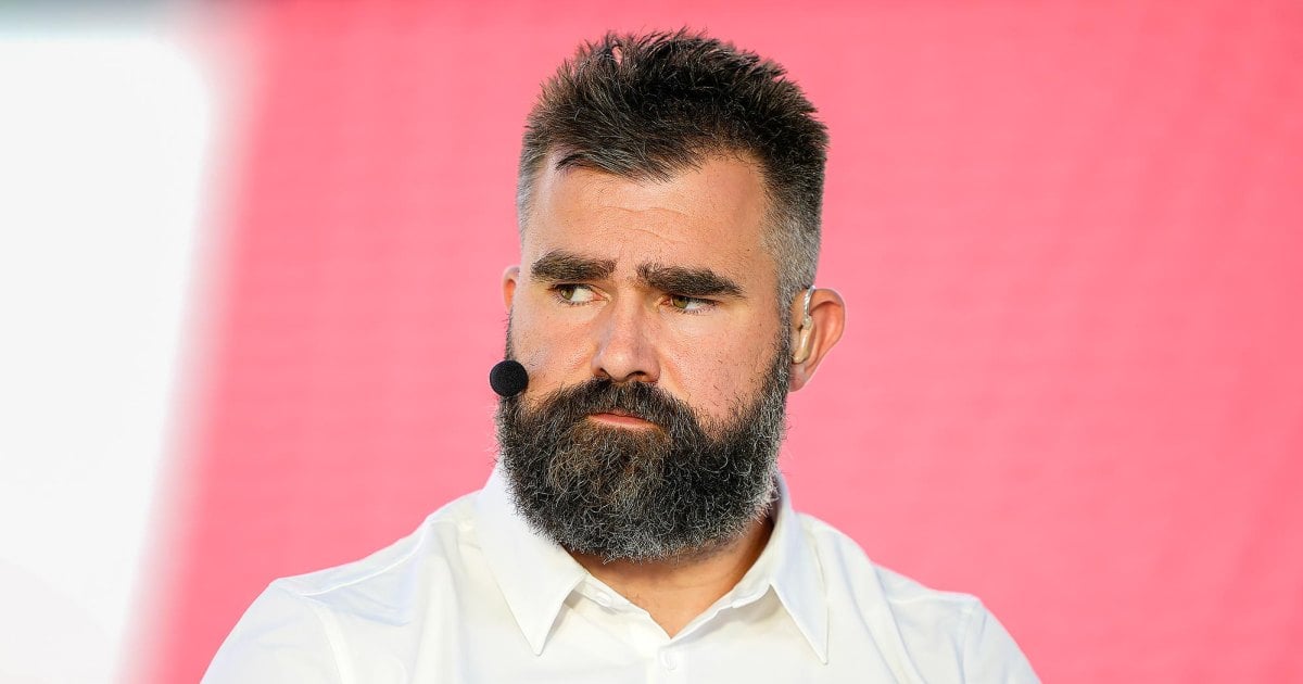 Jason Kelce Regrets 'Saying That Word' Back to Heckler: 'Got Under My Skin'