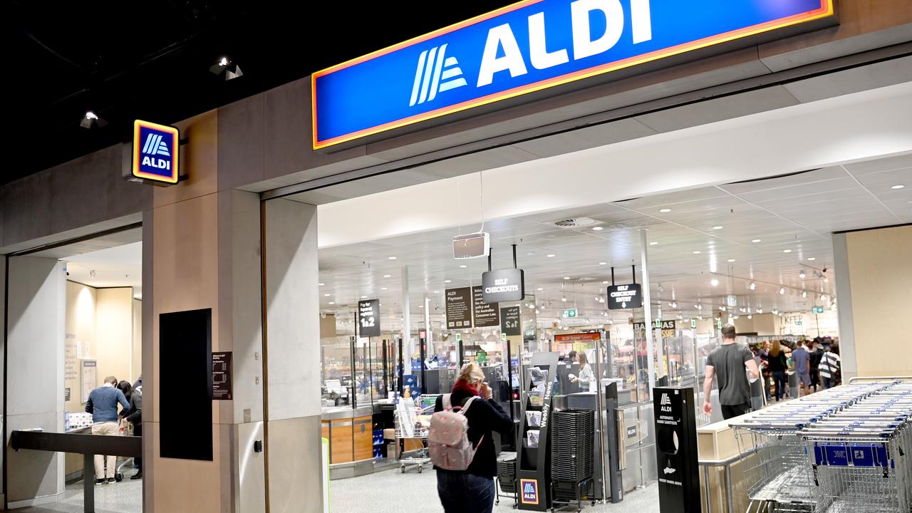 Jewish Aldi manager denies shocking claims