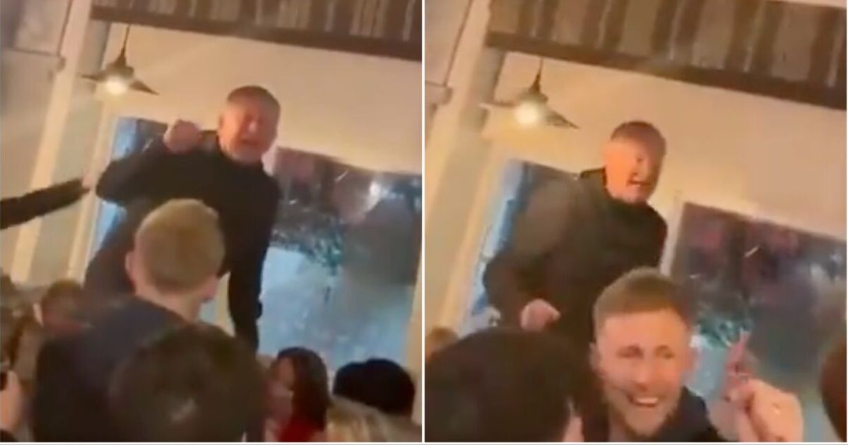 Joe Root and Chris Wilder lead Sheffield United celebrations in pub after derby win