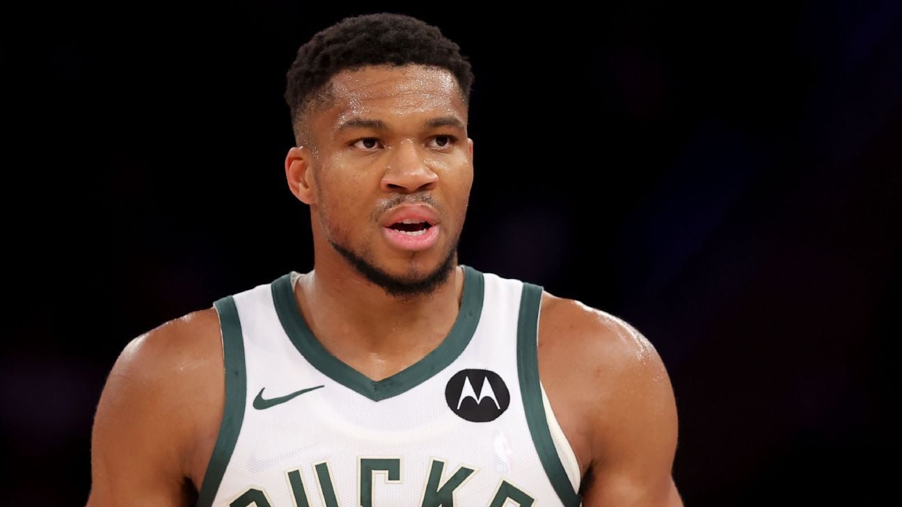 Knicks' rout riles Giannis: Didn't compete at all