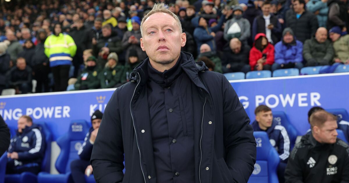 Leicester boss Steve Cooper rages at PGMOL after controversial Chelsea defeat