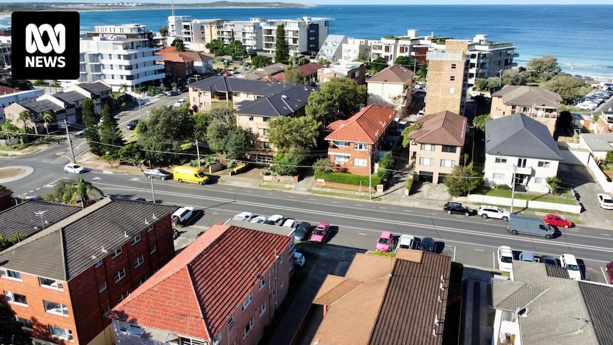 Live updates: Australian share market falls, housing affordability deteriorates further according to ANZ Corelogic report