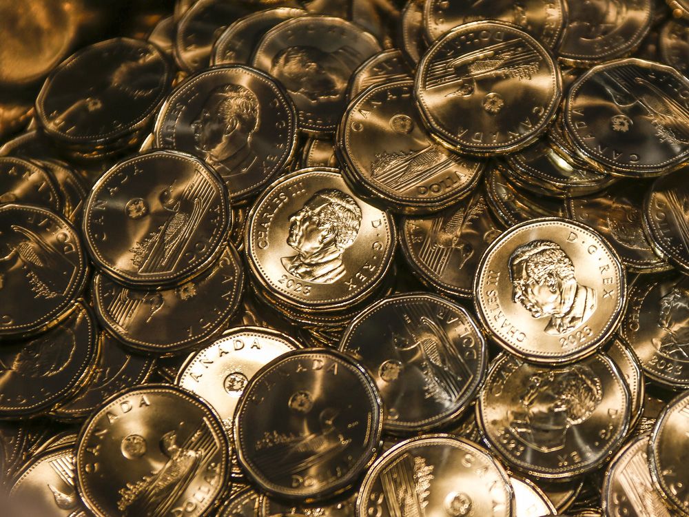 Loonie watch: Sub-70 cent Canadian dollar inching closer into view