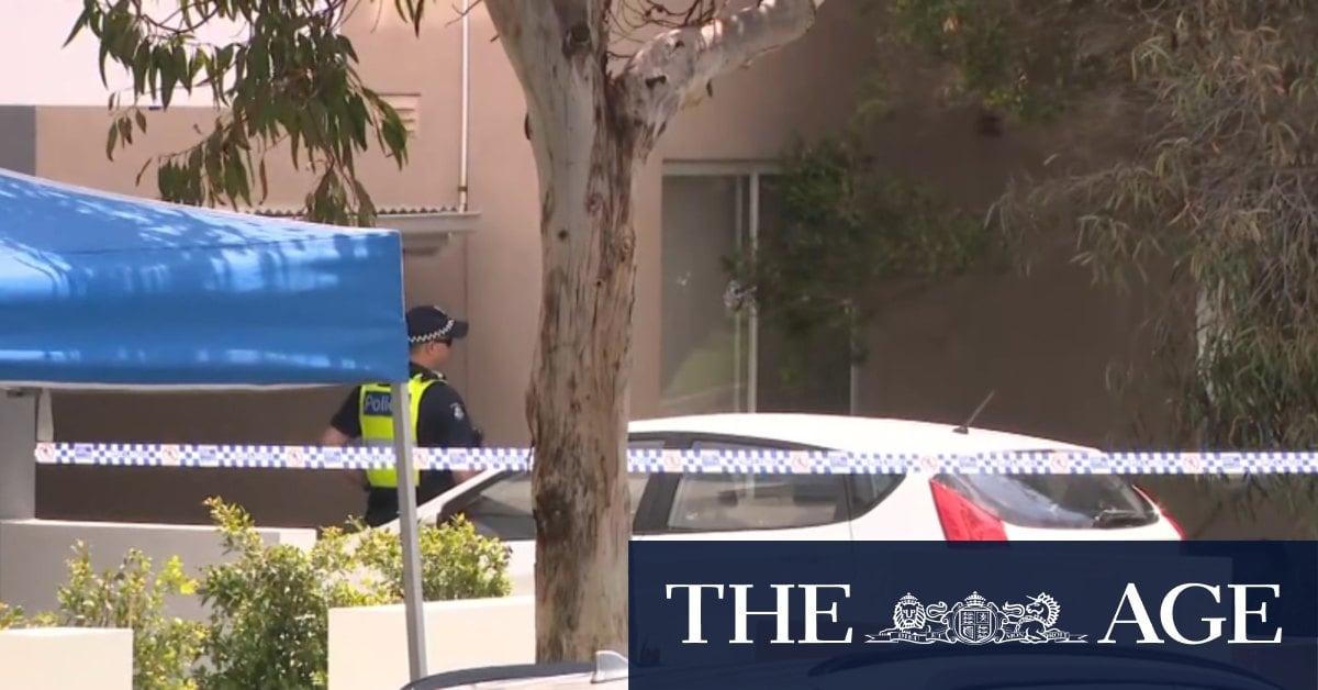 Man and woman found dead inside Melbourne bayside home