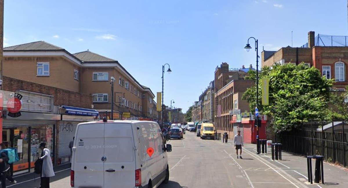 Man killed after horror triple stabbing at East Street Market in south London