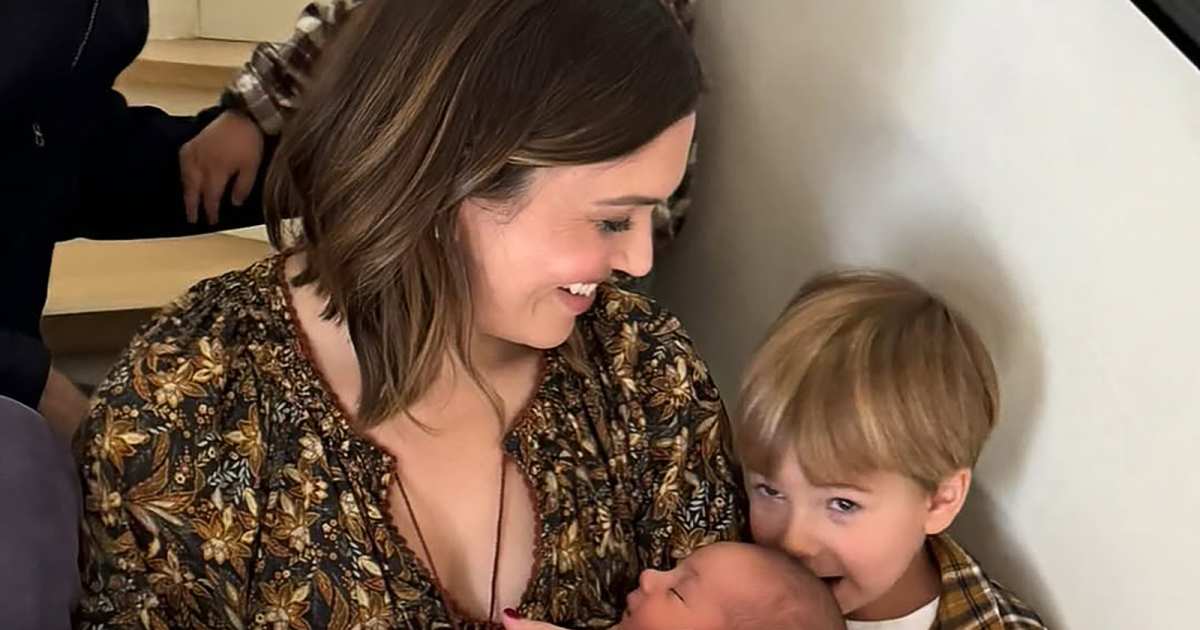 Mandy Moore Posts Sweet Family Pic With New Baby