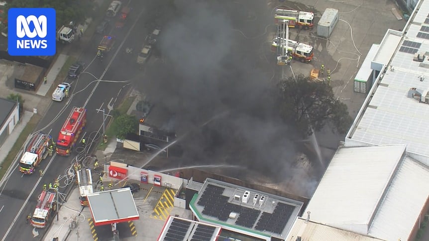 Massive fire breaks out at warehouse in Auburn, exclusion zone declared