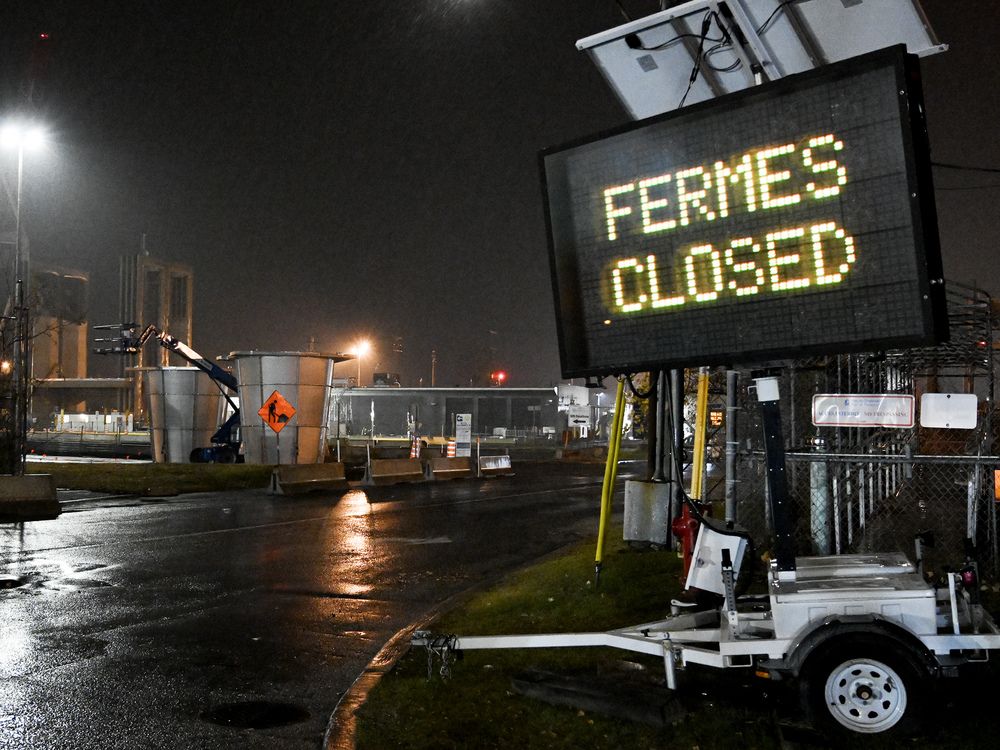 Montreal dockworkers, employers to enter mediation after six-day work stoppage