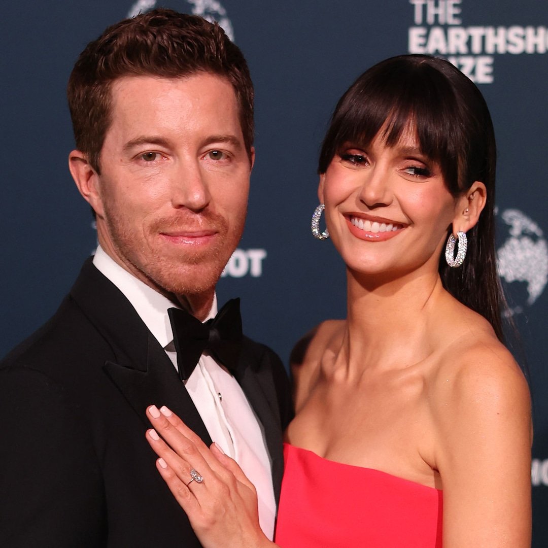  Nina Dobrev & Shaun White Make Red Carpet Debut as Engaged Couple 