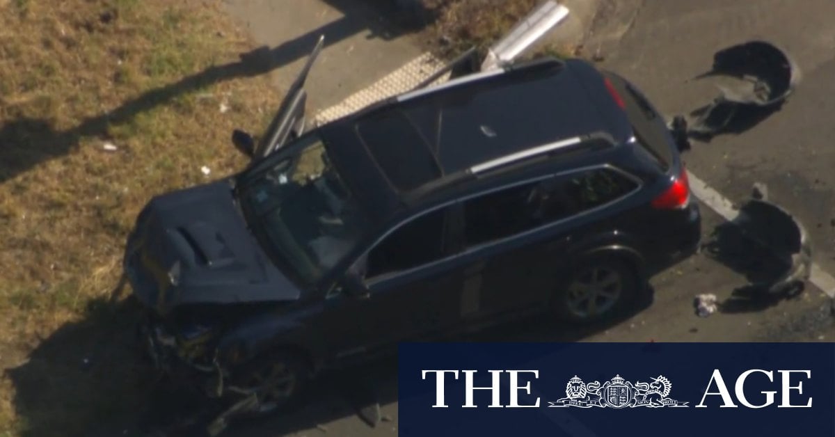 Pair critically injured after serious smash in Melbourne outskirts