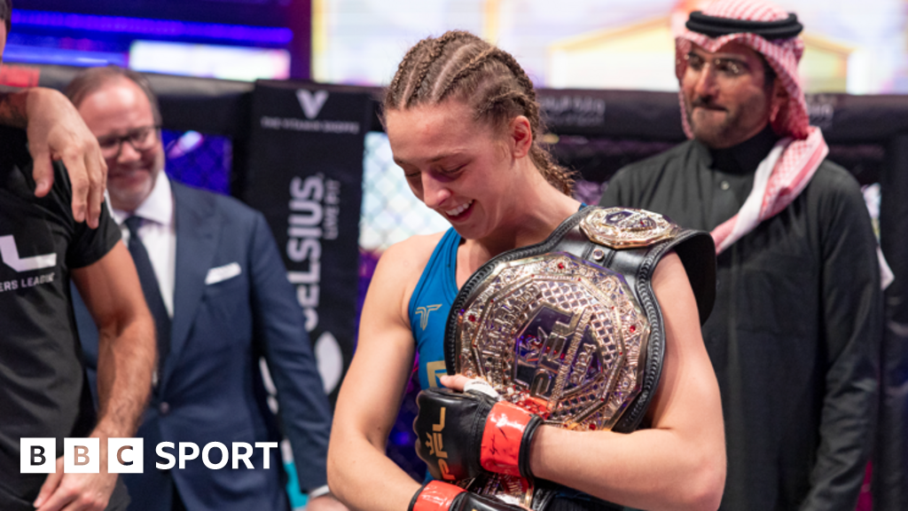 PFL Finals: Dakota Ditcheva stops Taila Santos to become first British woman to win MMA world title