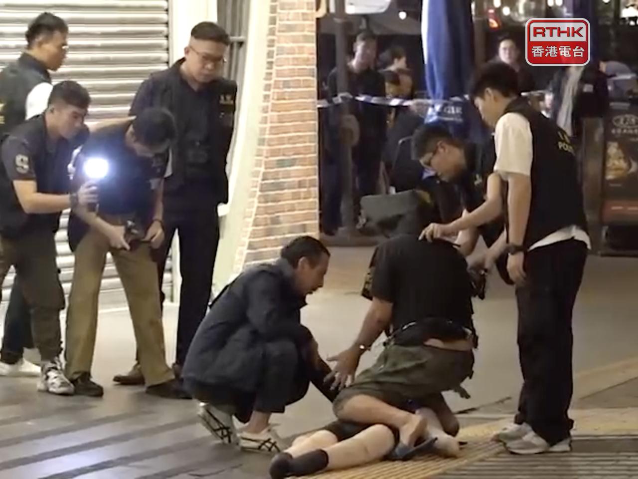 Police bring murder suspect to Tuen Mun for probe