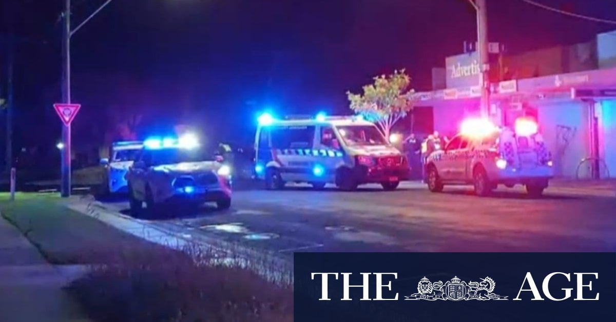 Police probe Geelong shooting as man fights critical injuries in hospital