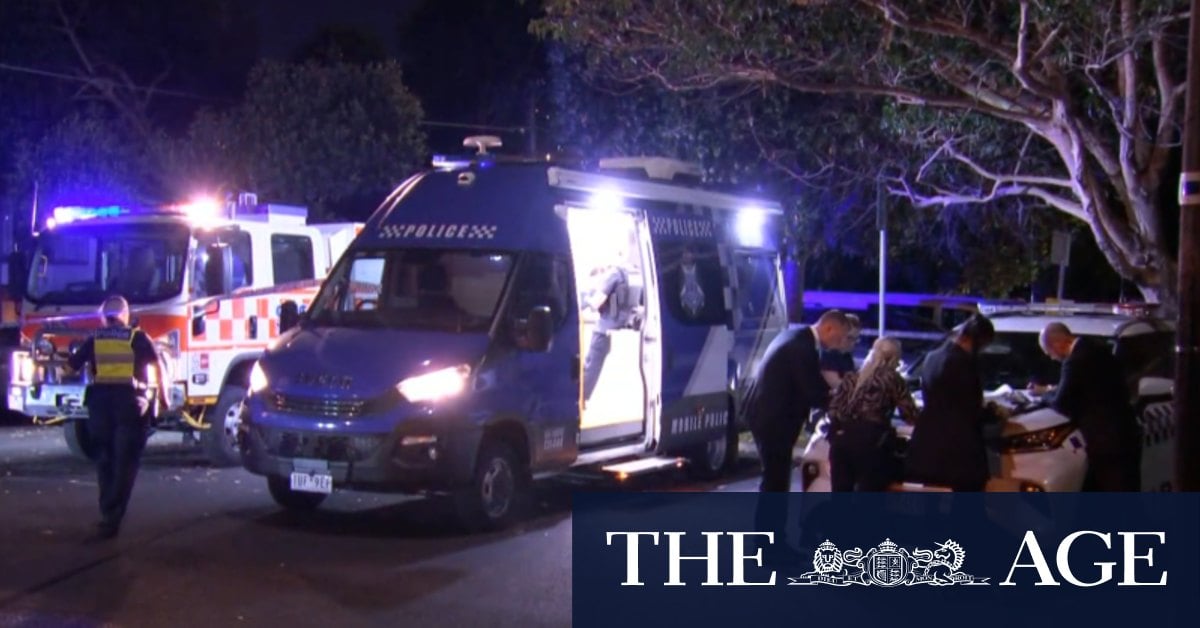 Police probe two separate alleged murders in Melbourne's inner suburbs