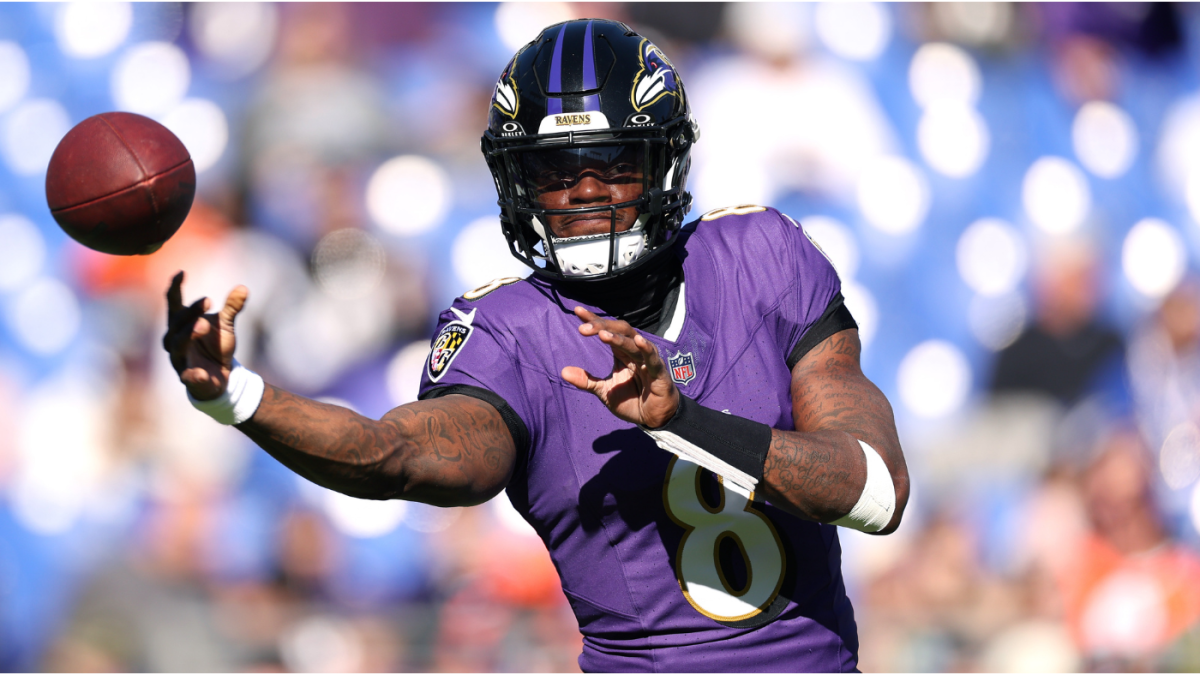  Ravens set more records in rout; Cowboys stars hurt in defeat; happy college basketball season! 