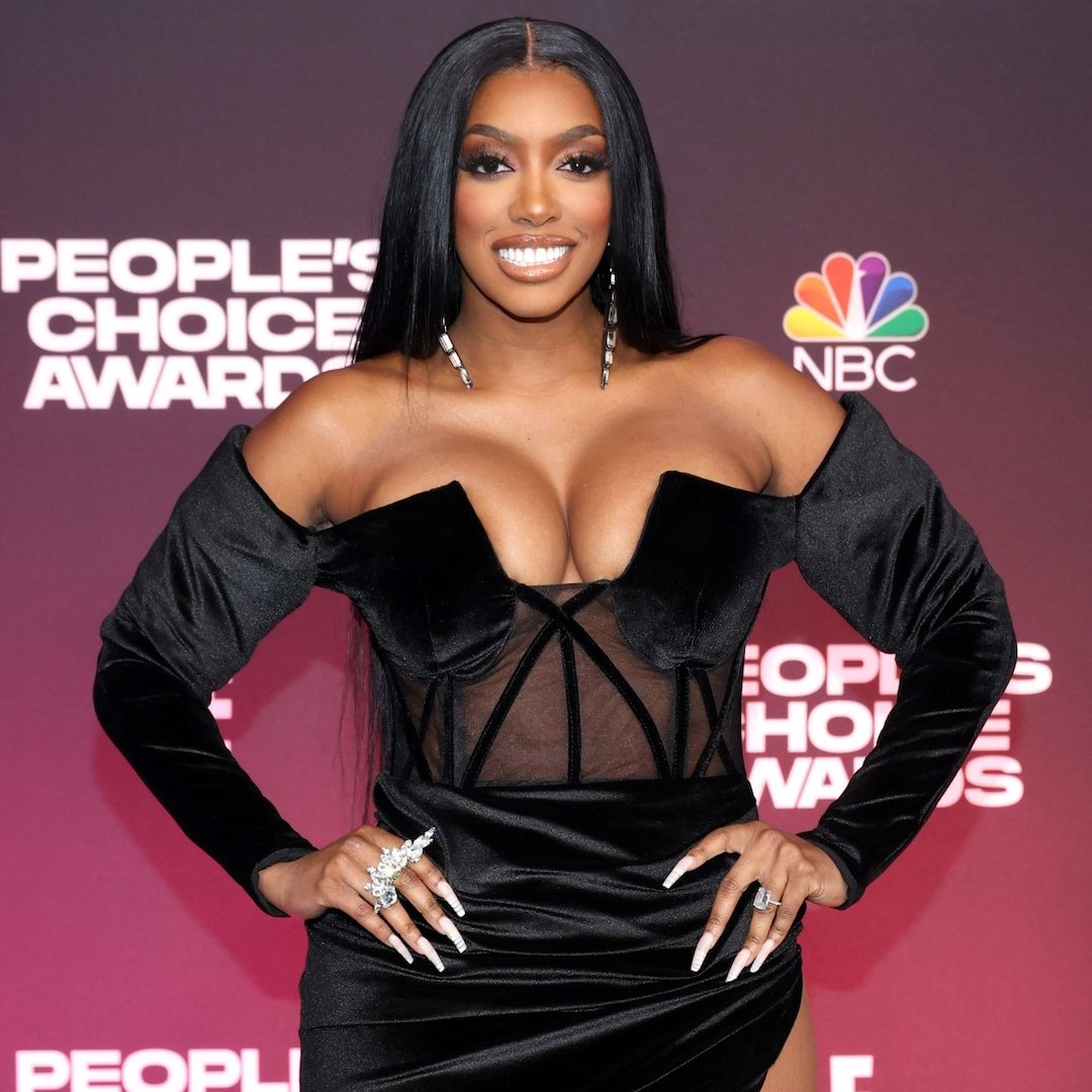  RHOA's Porsha Williams Says She's "Really Into" New Man After Divorce 