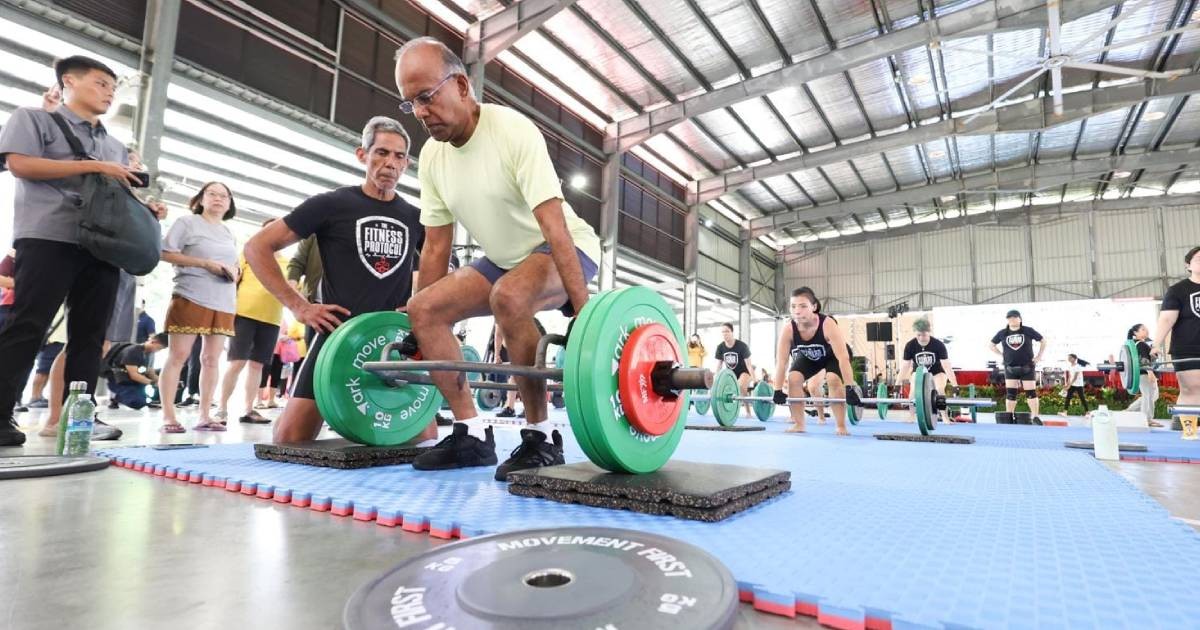 Shanmugam deadlifts 65kg a stunning 102 times at Chong Pang event, sets new personal best