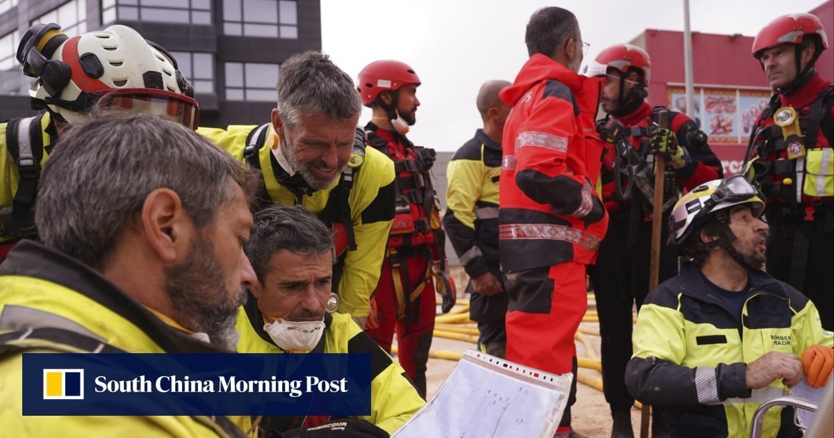 Spain rain disrupts Barcelona trains as Valencia continues search for flood victims