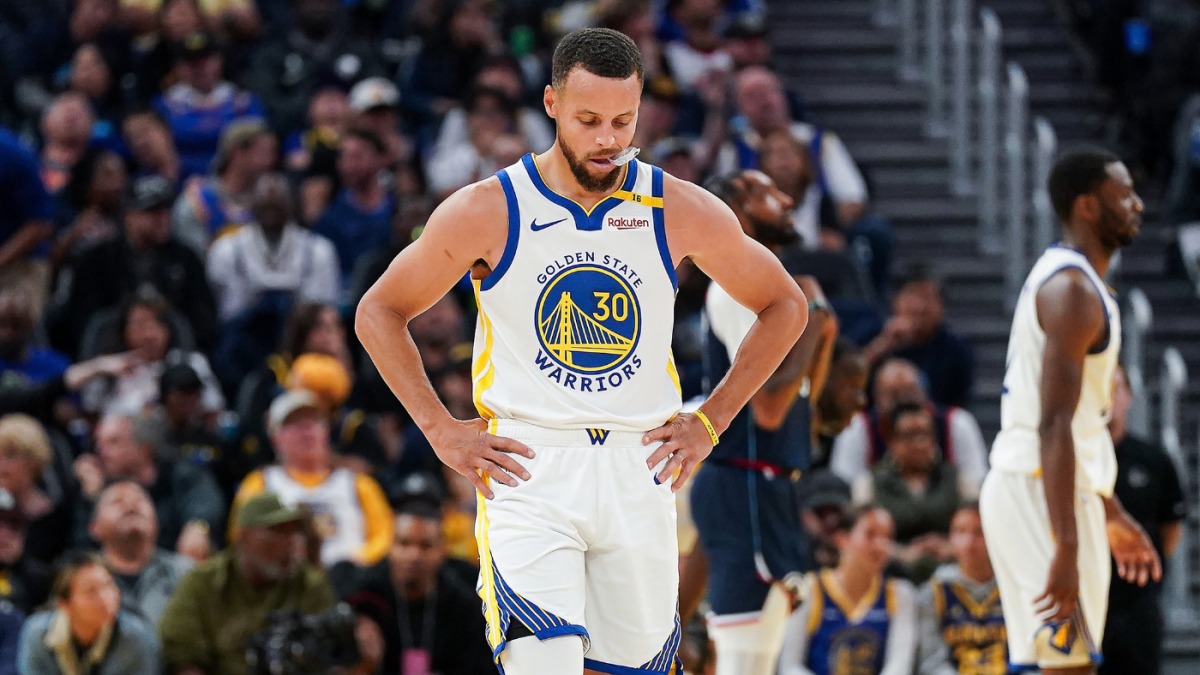  Stephen Curry injury update: Warriors star out vs. Rockets, to be re-evaluated on Sunday 