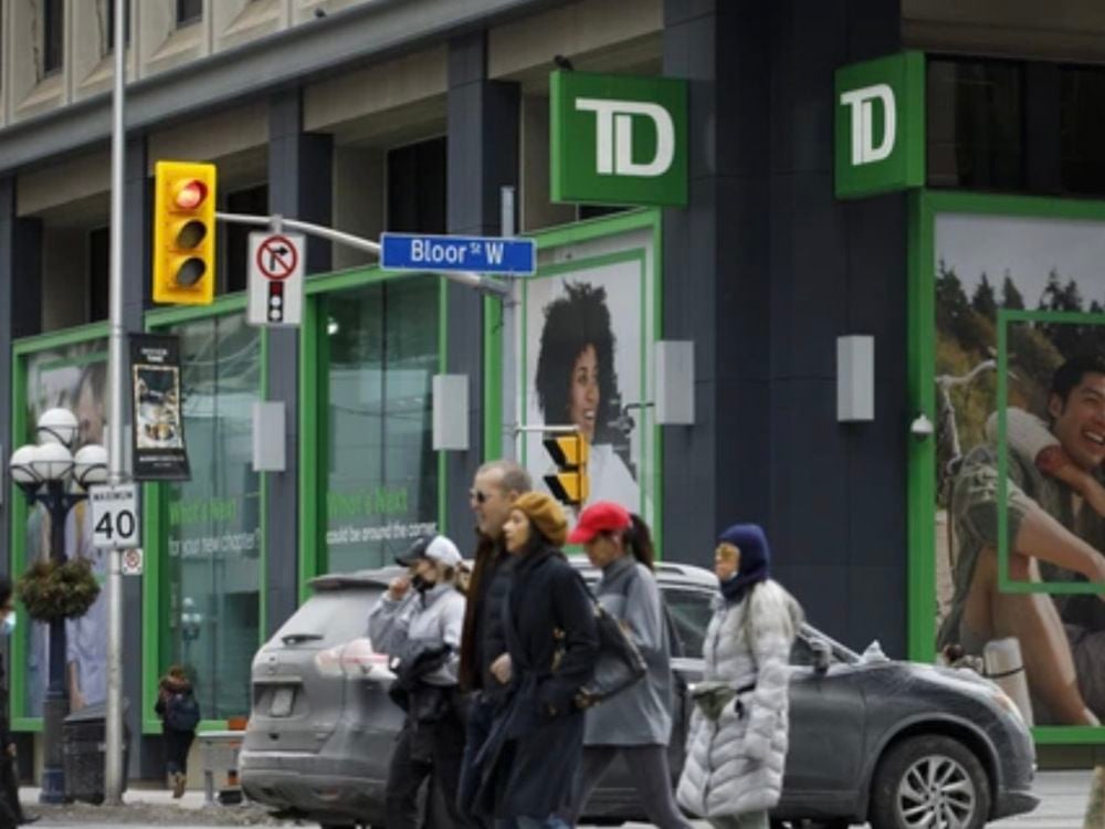 TD worker in anti-money laundering department stole client data, U.S. DA says