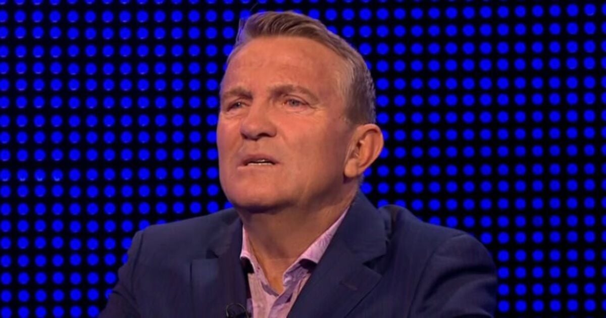 The Chase fans 'switch off' after 'disgraceful' decision as Bradley Walsh mocks team