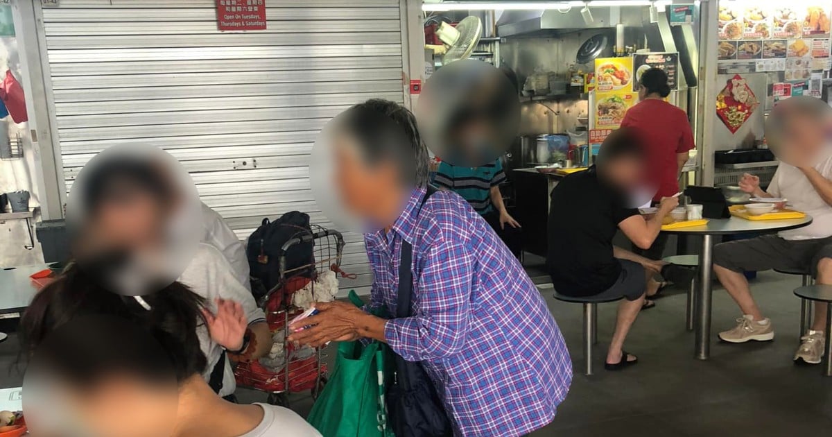 'They come to steal my business every day': Local tissue seller claims foreigners are stealing sales at Bedok hawker centre