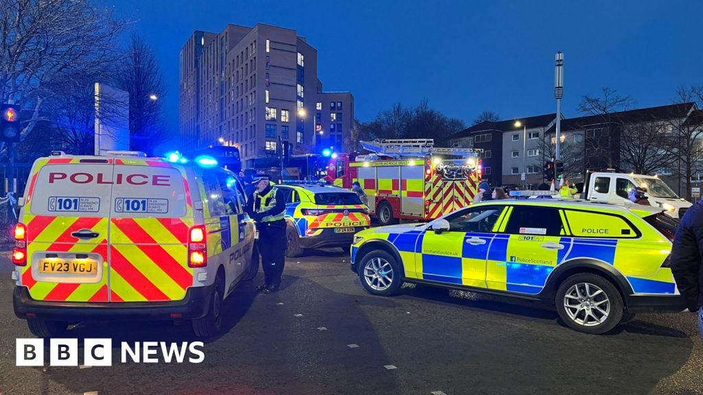 Three arrested after Glasgow Buchanan Bus Station evacuation