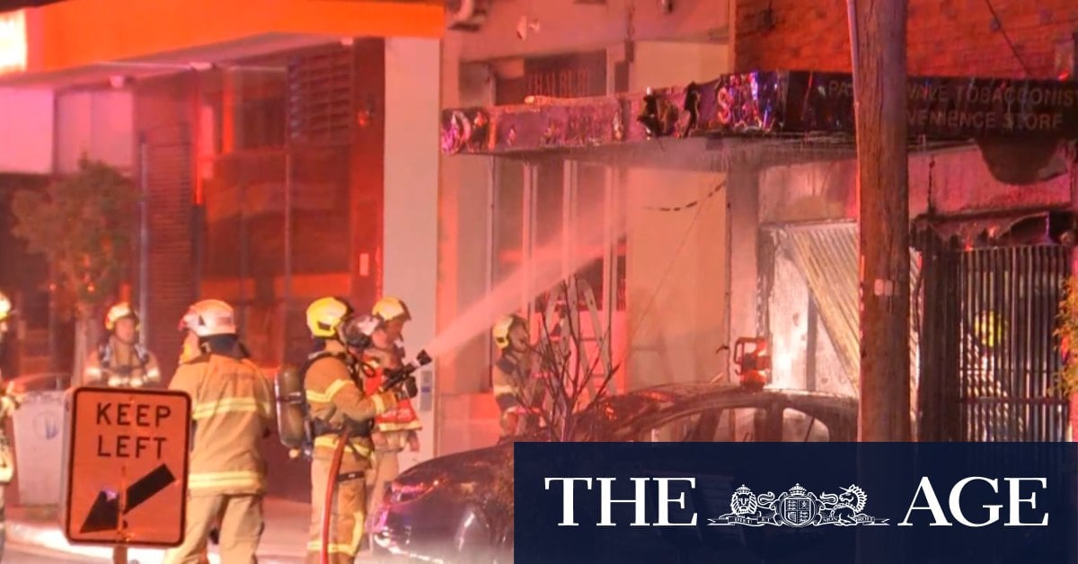 Tobacco shop destroyed by fire in Melbourne's north