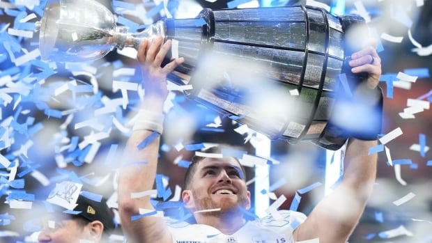 Toronto Argonauts beat Winnipeg Blue Bombers to win Grey Cup