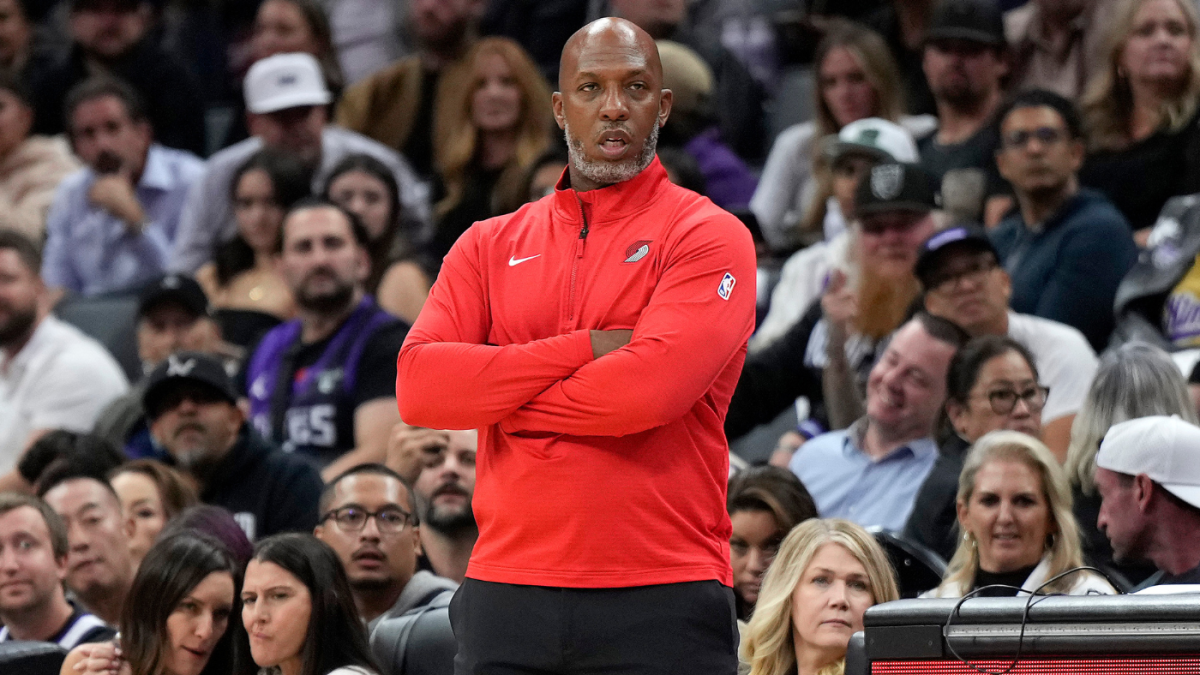  Trail Blazers coach Chauncey Billups rips 'f---ing embarrassing' effort in memorable rant after 45-point loss 