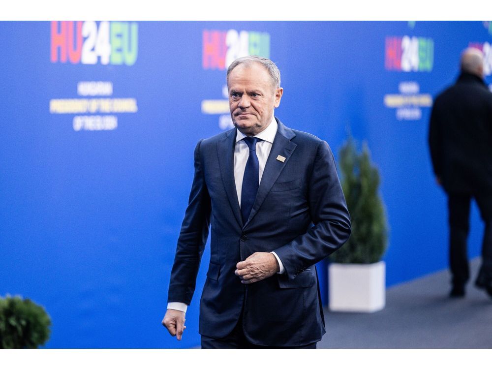 Tusk Says Wants to Keep Polish Energy Prices Frozen in 2025