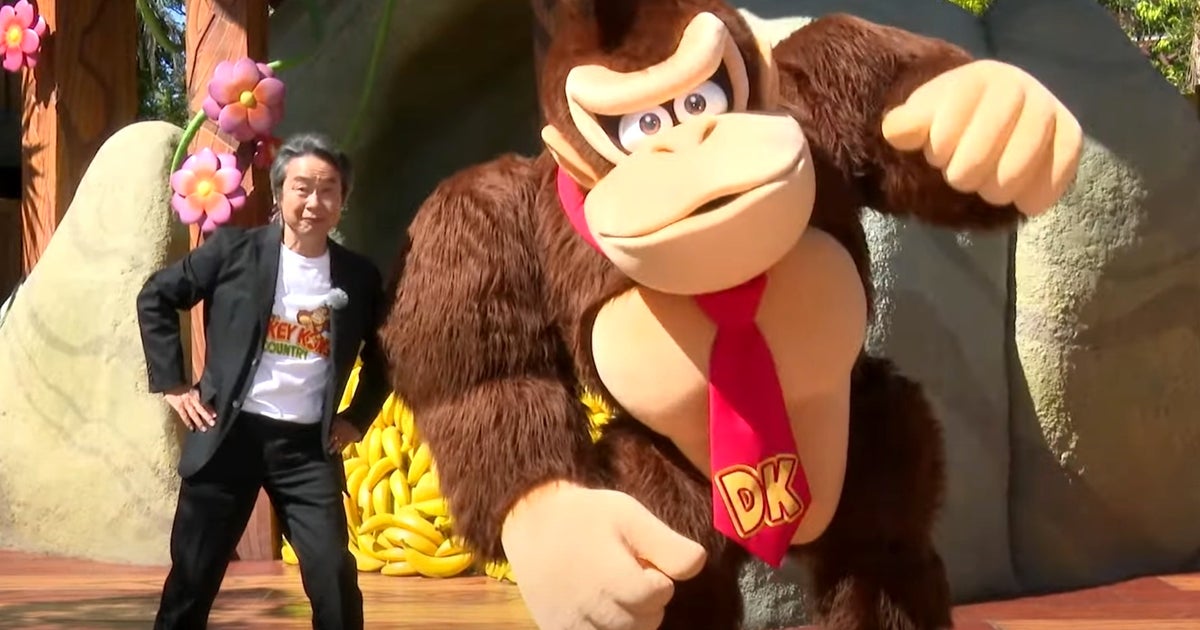 Watch Miyamoto take a tour of Super Nintendo World's new Donkey Kong Country theme park expansion