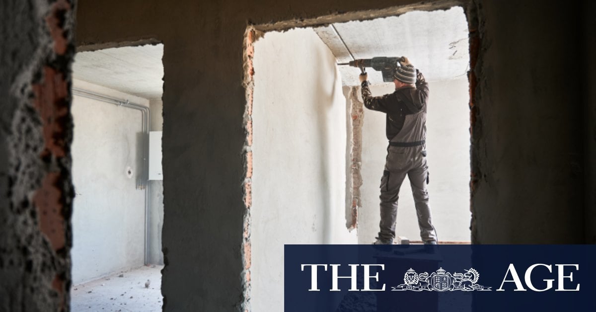 Wealthy suburbs splurge on renovations as new home building suffers