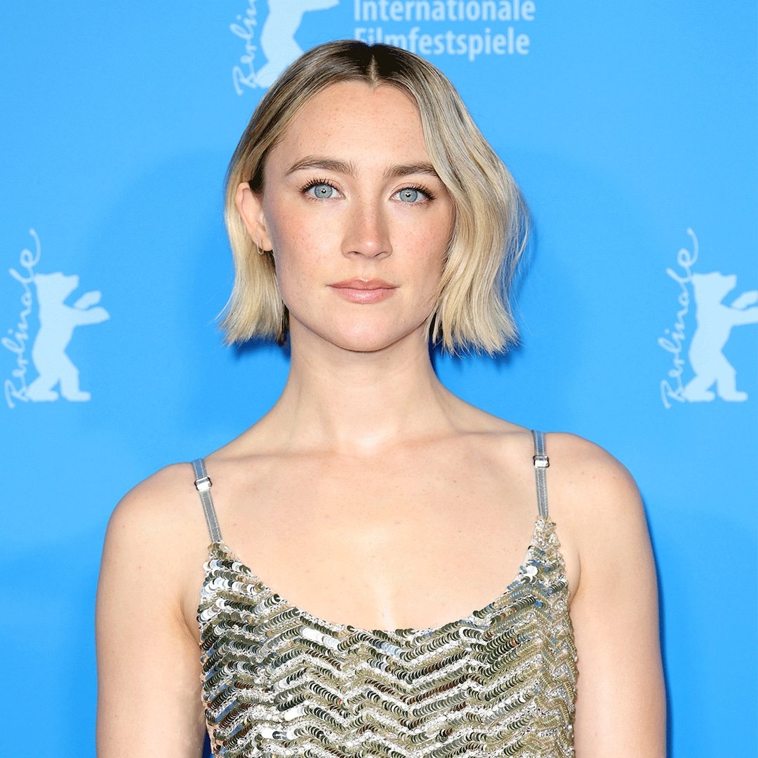  Why Saoirse Ronan Was Surprised Her Self-Defense Comments Went Viral 