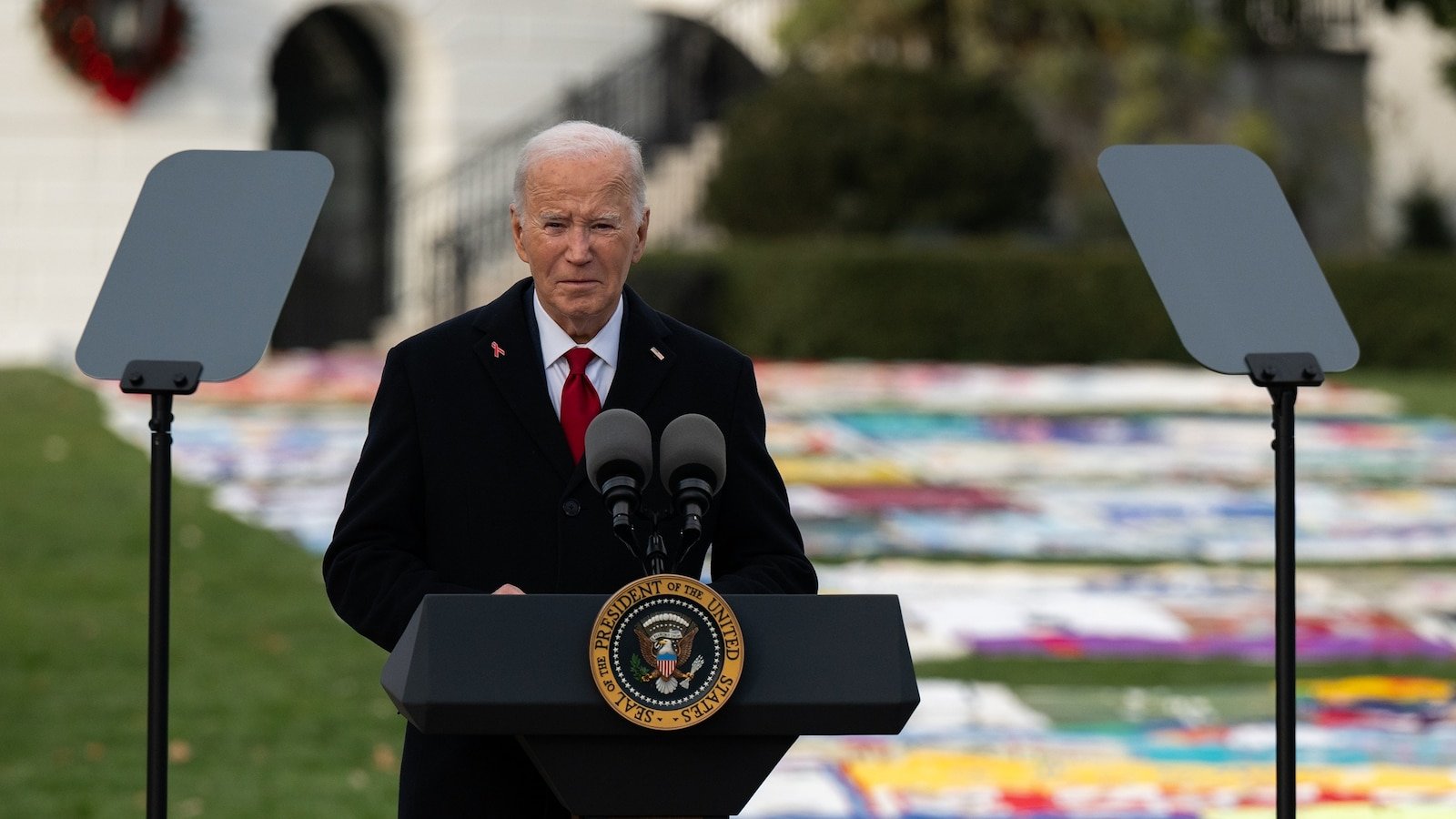 Emotional Bidens commemorate World AIDS Day at the White House