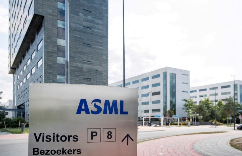 ASML studying new U.S.-China export rules, including software restrictions