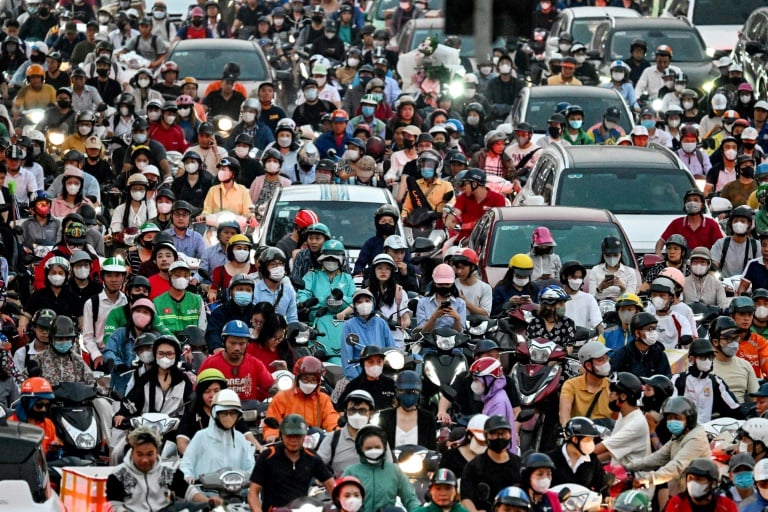 Vietnam Pushes Electric Motorbikes As Pollution Becomes 'Unbearable'