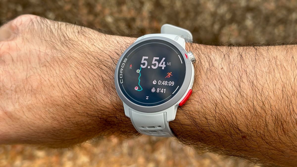 One of our favorite running watch brands is adding Strava Live Segments