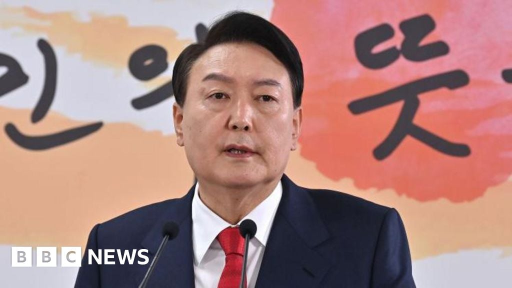 S Korea president apologises for martial law declaration