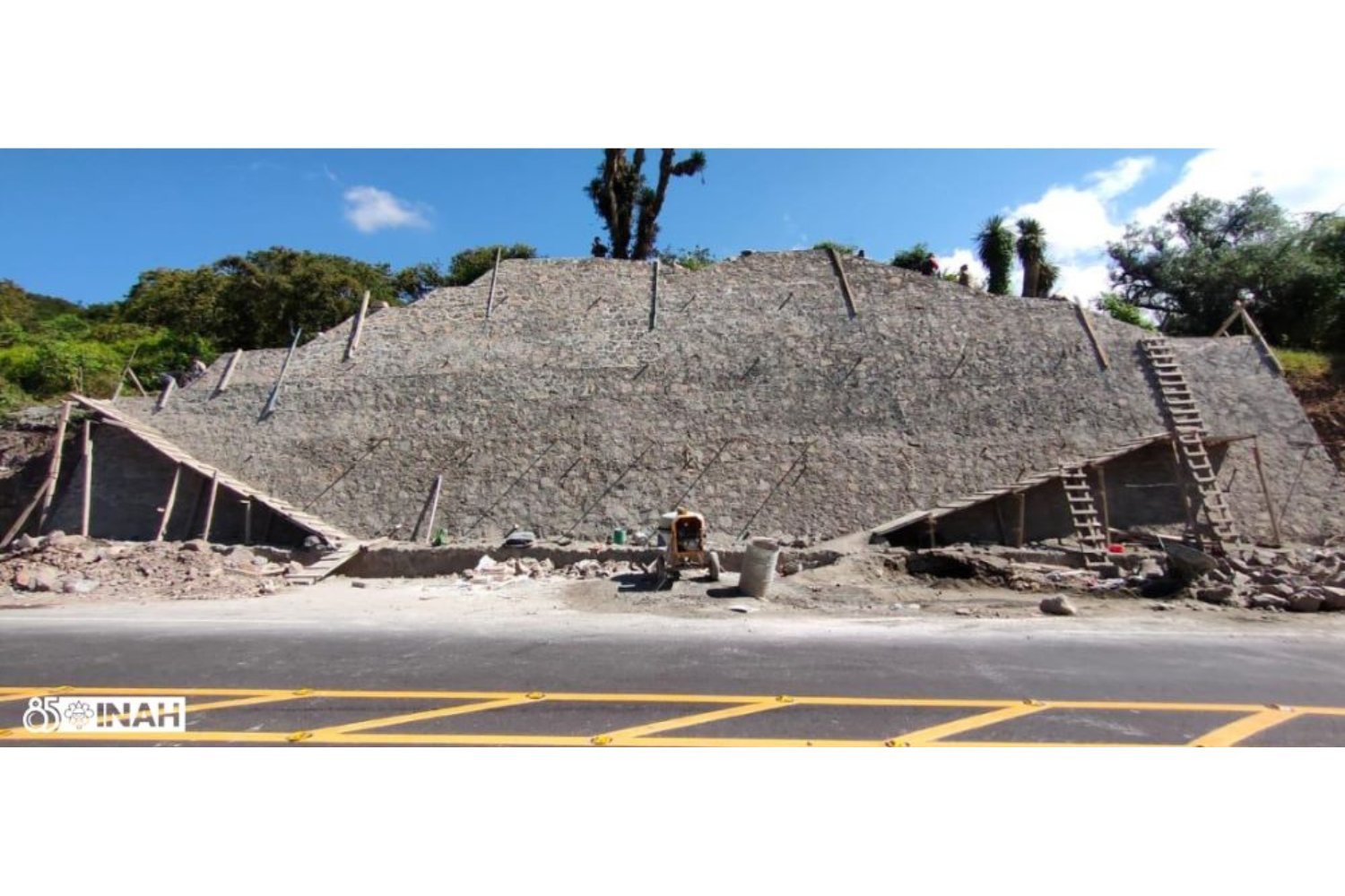 Road Construction Crew Unearths 1,000-Year-Old Pyramid in Mexico