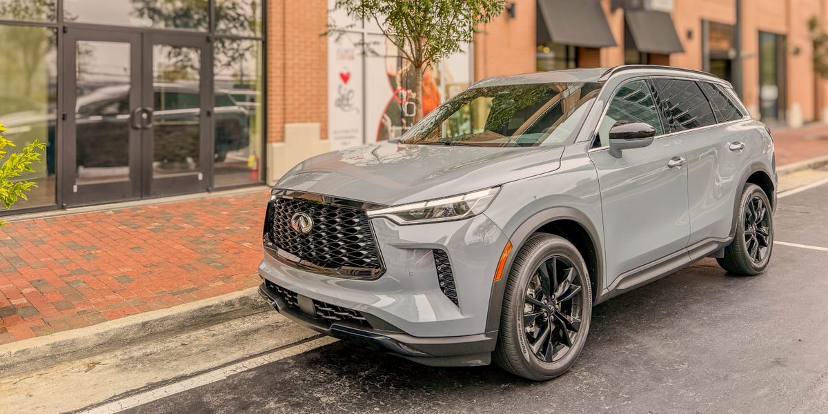 I drove a $63,000 Infiniti QX60. It's a stylish luxury SUV let down by its unrefined engine.