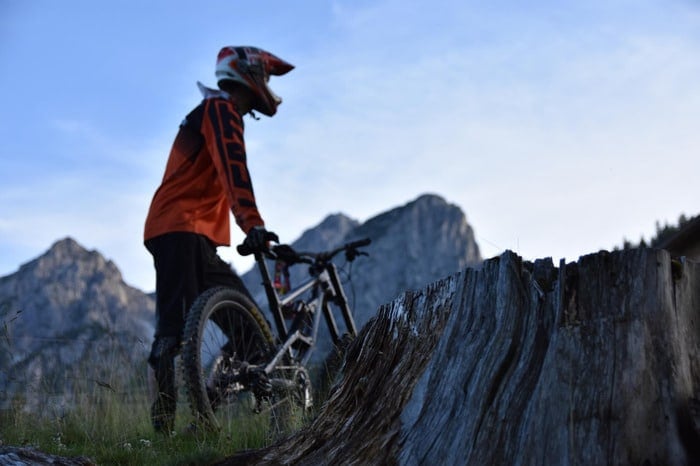 Mountain Biking: 4 Tips to Enjoy a Safe Off-Road Adventure