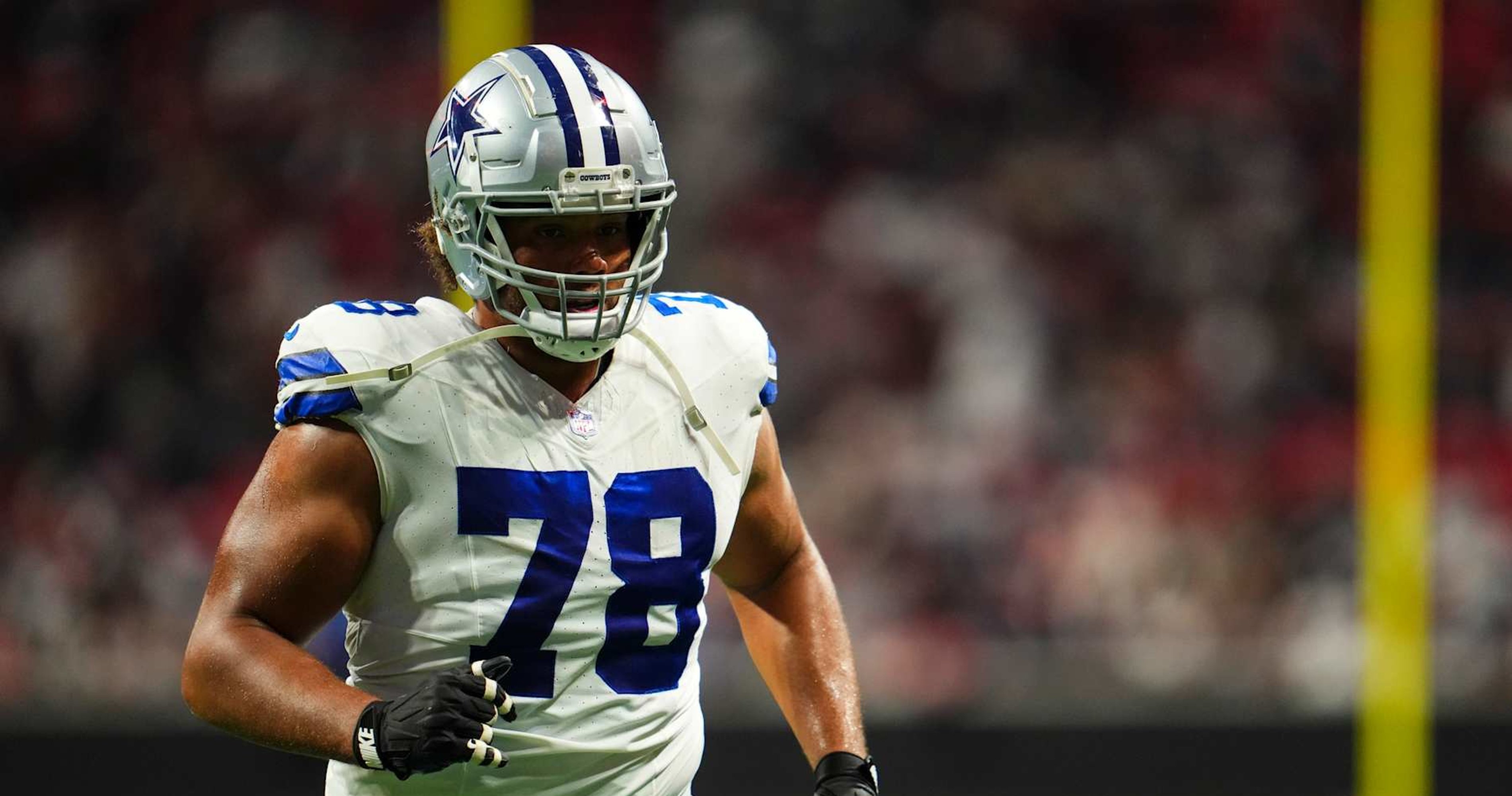 3 Players the Cowboys, NFL's Most Disappointing Teams Must Cut in the Offseason