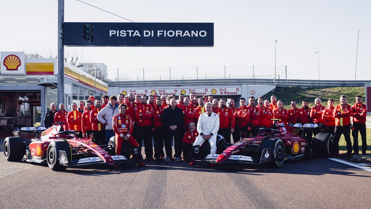 Carlos Sainz Celebrates His Final Day As A Ferrari Driver On Track With His Dad