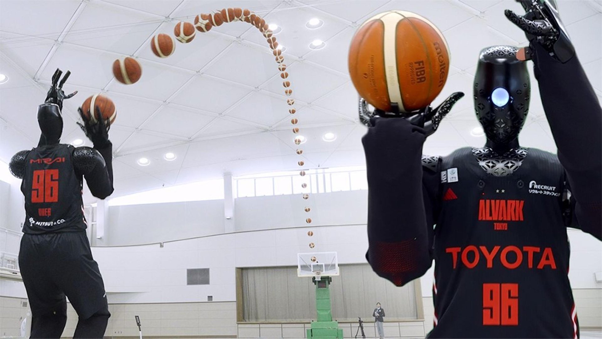 Toyota tiene un robot que juega a baloncesto mejor que Lebron o Curry